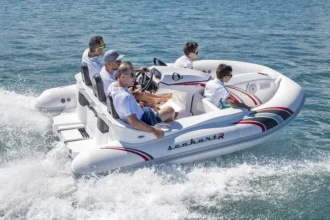 Self-Drive Seakart Boat Tours in Dubai